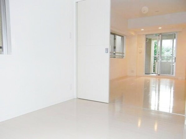 エスティメゾン巣鴨の物件内観写真